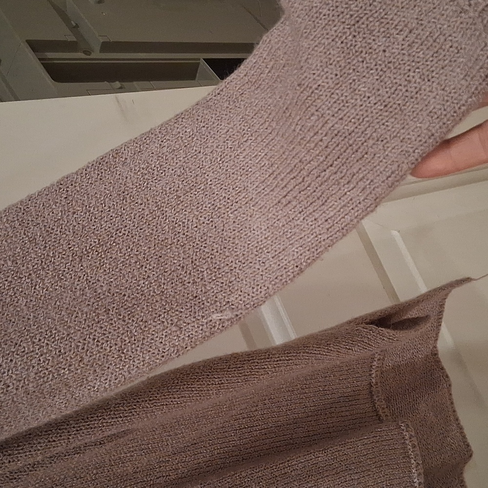 Be Cool Sweater Top Size Medium Dusty Rose Color High/Low Hem Cozy Soft - Picture 7 of 7